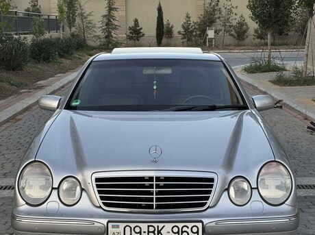 Mercedes E 320 2000