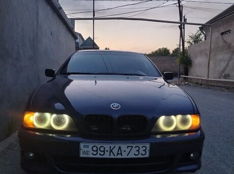 BMW 523 2000