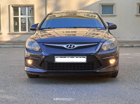 Hyundai i30 2011