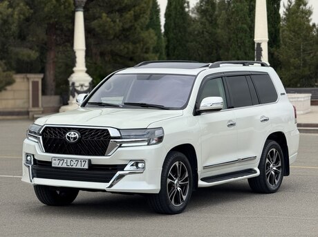 Toyota Land Cruiser 2010