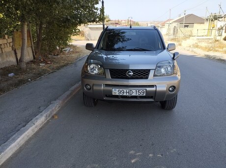 Nissan X-Trail 2004