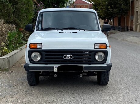 LADA (VAZ) Niva 2014