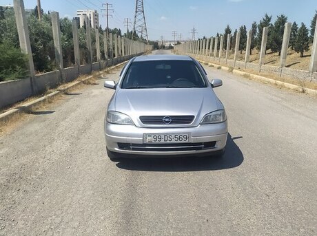 Opel Astra 2002