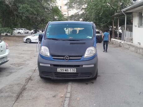 Opel Vivaro 2006