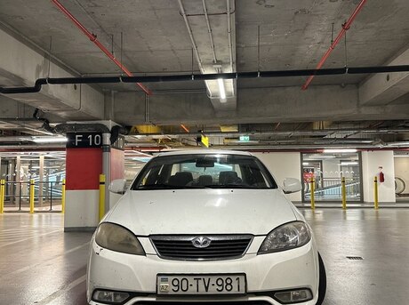 Daewoo Gentra 2014