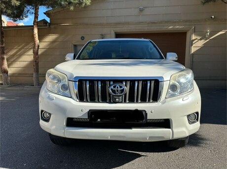 Toyota Land Cruiser Prado 2012