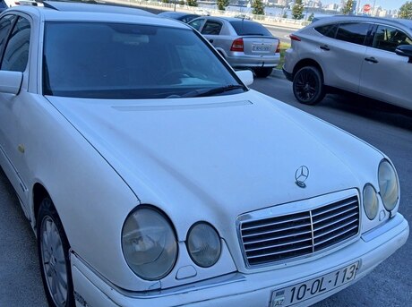 Mercedes E 220 1995