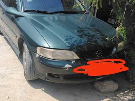 Opel Vectra 2000