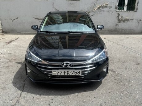 Hyundai Elantra 2019