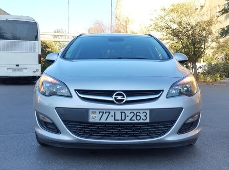 Opel Astra 2014