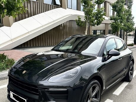 Porsche  2022