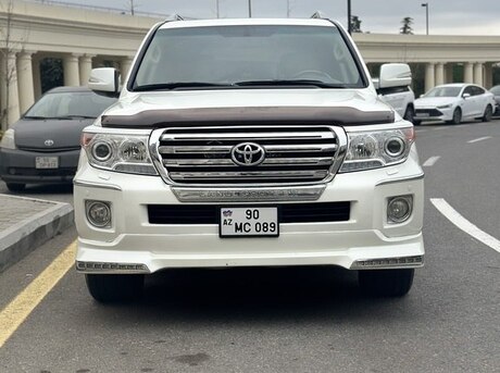 Toyota Land Cruiser 2011