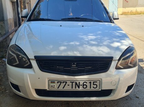 LADA (VAZ) Priora 2017