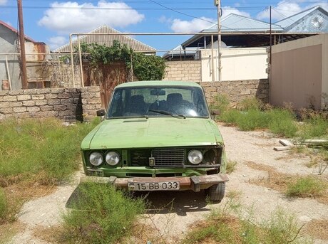 LADA (VAZ) 2106 1985