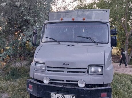 GAZ 33021 2001