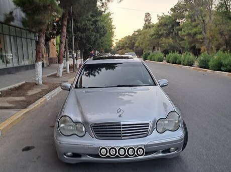 Mercedes C 180 2003