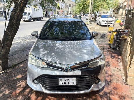 Toyota Corolla Fielder 2016