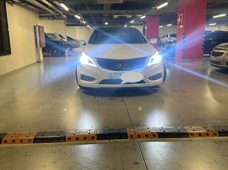 Hyundai Azera 2011