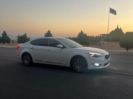 Kia Cadenza 2013