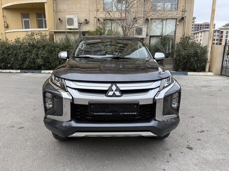 Mitsubishi L200 2022