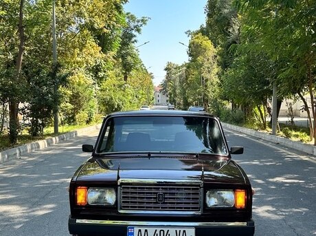 LADA (VAZ) 2107 2010