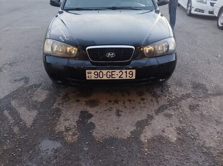 Hyundai Elantra 2003