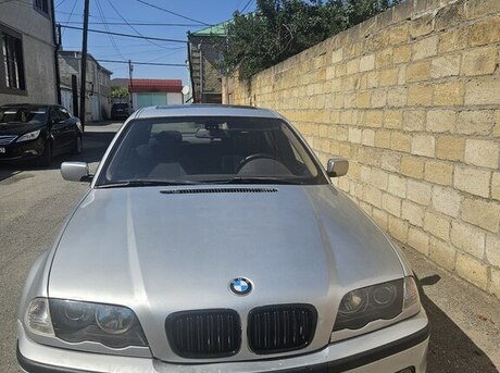 BMW 325 2001