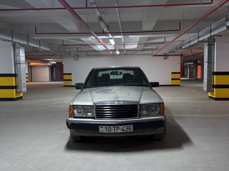 Mercedes 190 1992