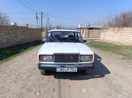 LADA (VAZ) 2107 2011