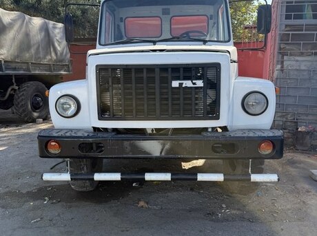 GAZ 53