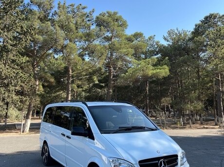 Mercedes Viano 2007