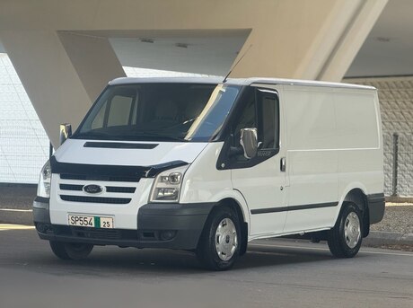 Ford Transit 2011