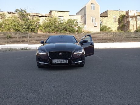 Jaguar XF 2016