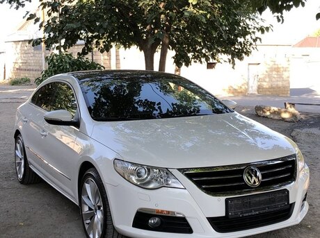 Volkswagen Passat CC 2010
