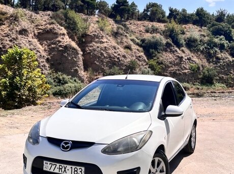 Mazda 2 2012