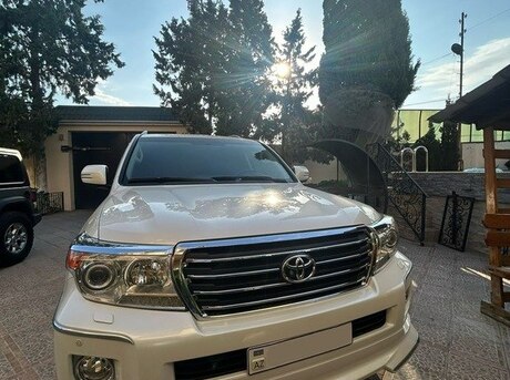 Toyota Land Cruiser 2013