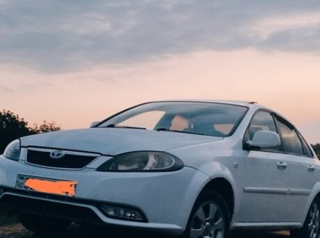 Daewoo Gentra 2014