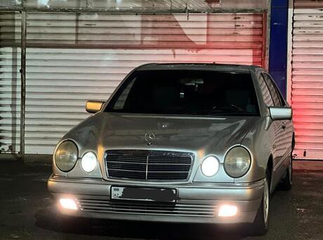 Mercedes E 200 1996