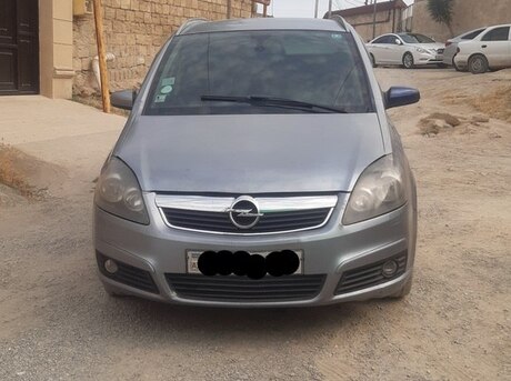 Opel Zafira 2005