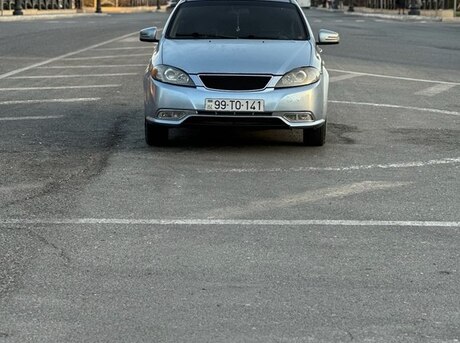 Daewoo Gentra 2014