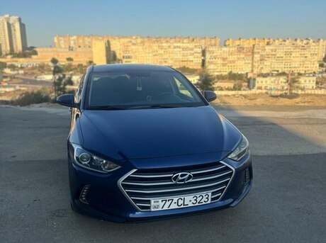 Hyundai Elantra 2016