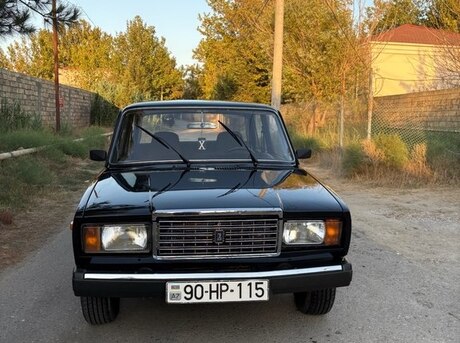 LADA (VAZ) 2107 2010