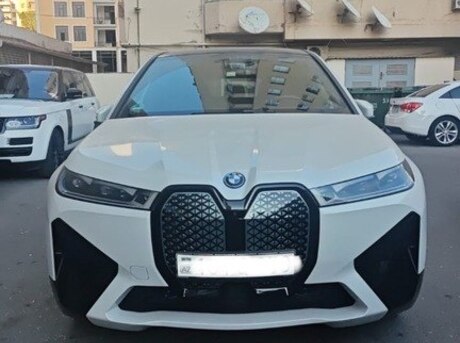 BMW iX 2023