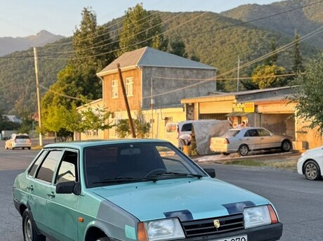 LADA (VAZ) 21099 1993