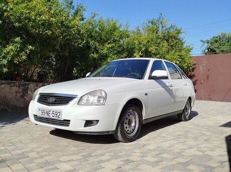 LADA (VAZ) Priora 2013