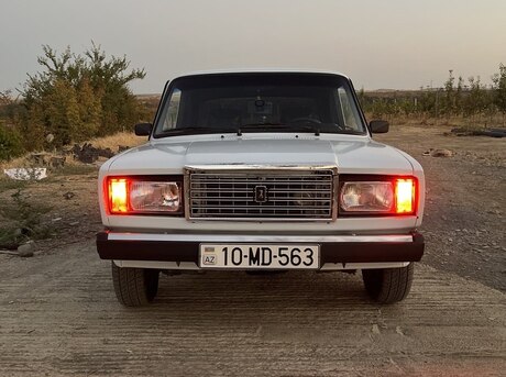 LADA (VAZ) 2107 2003