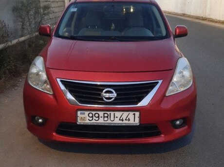 Nissan Sunny 2011