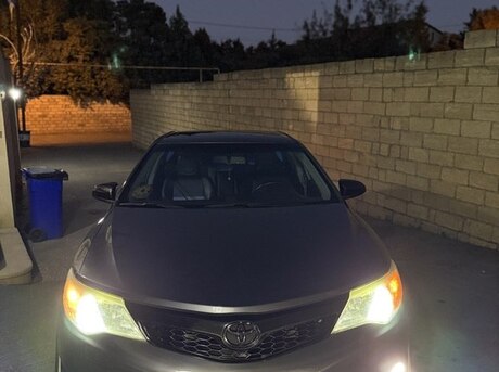 Toyota Camry 2013