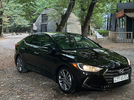 Hyundai Elantra 2016