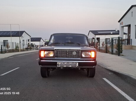LADA (VAZ) 2107 2010